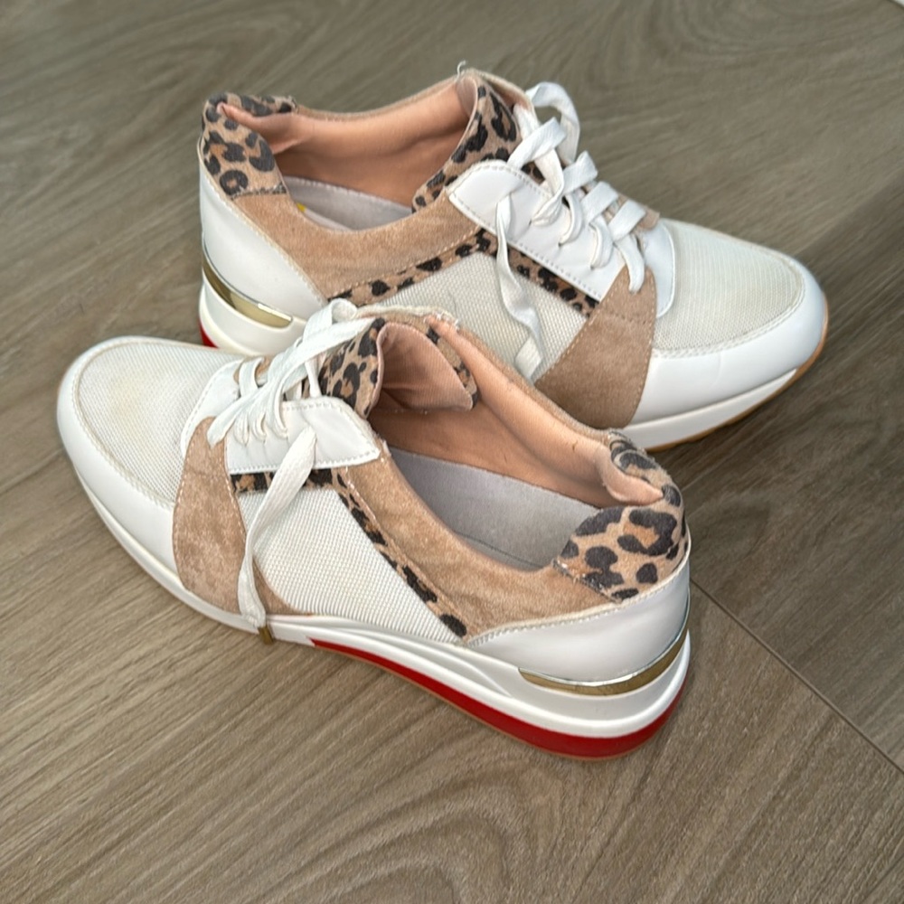 Steve Madden Hysteria Platform Sneakers